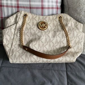 MK Purse
